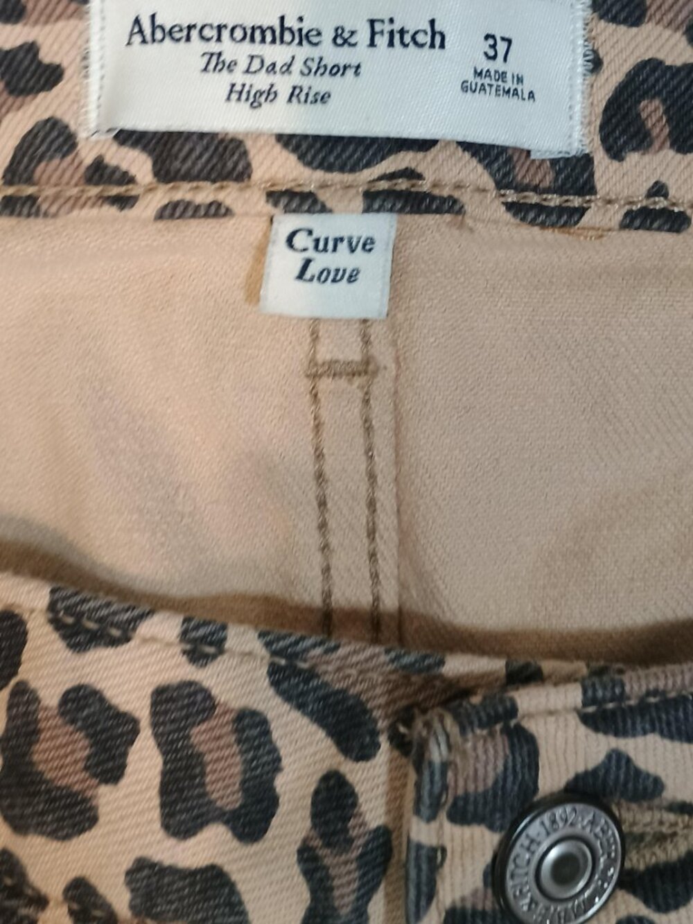 Abercrombie & Fitch/Shorts/W37/Womens Leopard Dad High Rise Curve Love Denim NWT - Picture 2 of 8